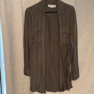 Ava & Viv Khaki Button-Up Blouse